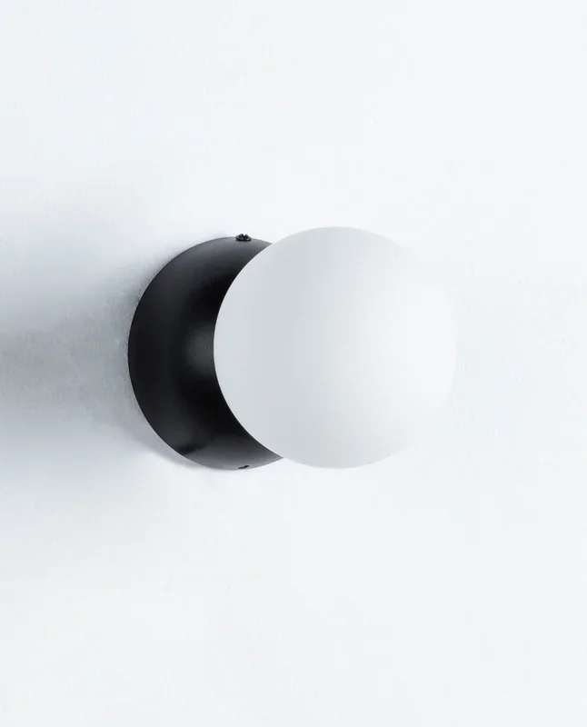 Aplique de Pared LED en Cristal Tasha Negro – The Masie