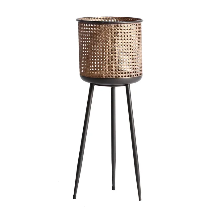 Bream Macetero, de Hierro, en color Negro/Oro, de 25x25x65cm – Lastdeco
