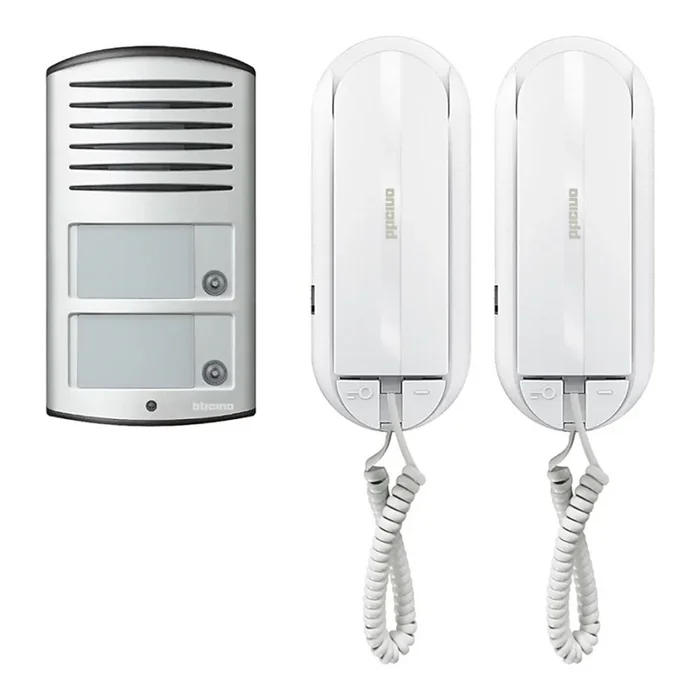 Bticino 366821 – Timbre para 2 apartamentos + panel de entrada LINEA 2000 IP54