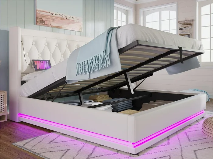 Cama contenedor acolchada 160 x 200 cm en símil piel – con función de carga y LED a los pies de la cama – Blanco