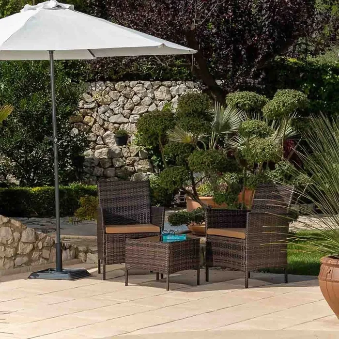Conjunto mesa, 2 sillones marrón de ratán sintético de mesa 45x45x39 cm