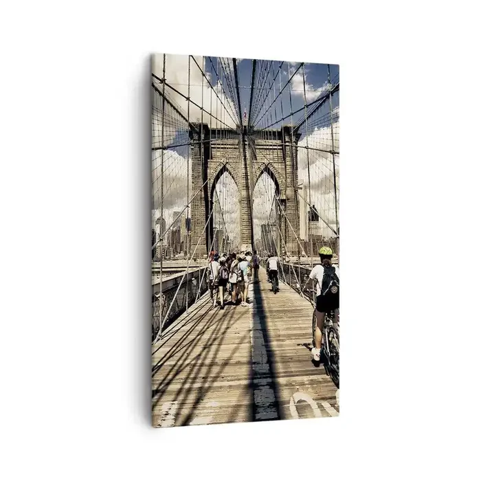 Cuadro sobre lienzo – Impresión de Imagen – En el corazón de la ciudad – 45×80 cm