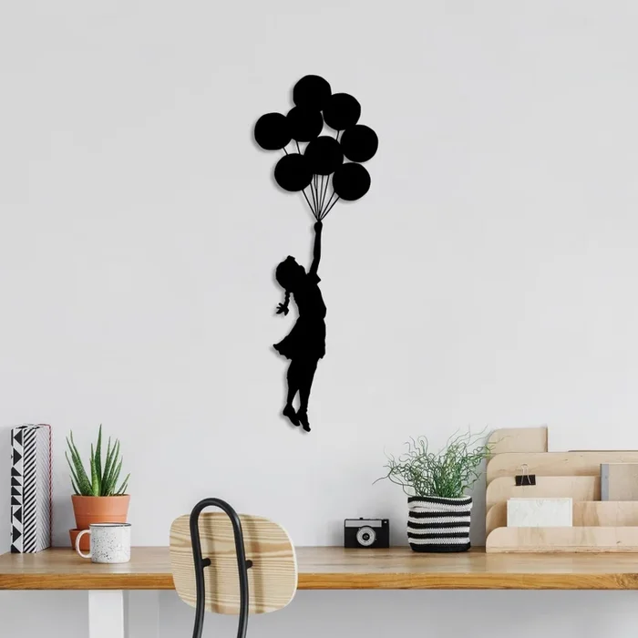 Decoración de pared 100×34 cm niña metal