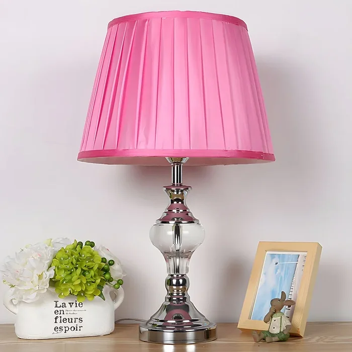 Estilo Europeo Lámpara de Mesa de Cristal Transparente Forma de Florero Iluminación de Noche con Pantalla Rosa de Tela