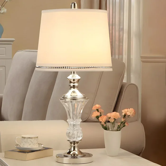 Iluminación de Mesa de Tela Metálica Lámpara de Noche en Blanco para Salón Estilo Simple 1 Cabezal – 220 A 240 V Blanco