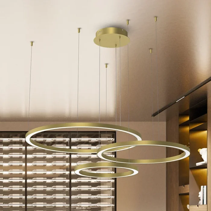 Lámpara colgante LED Galaxia, plástico, dorado, 3 luces, 85 W