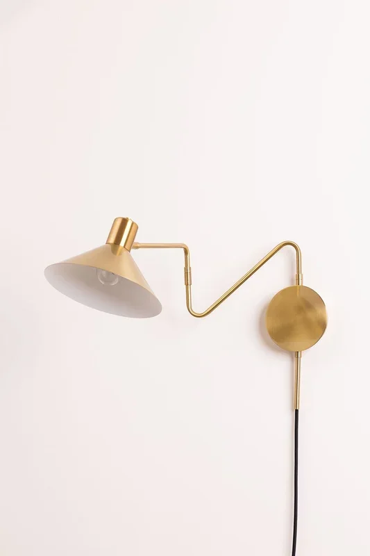 Lámpara de Pared Metalizada Lizz Oro – SKLUM