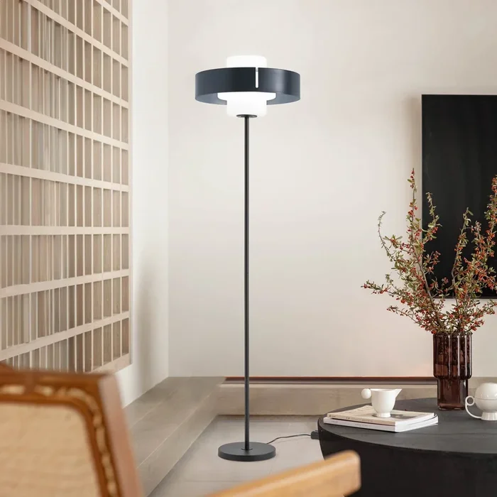Lámpara de pie Loto, negra, altura 170 cm, cristal, regulador de pie, E27