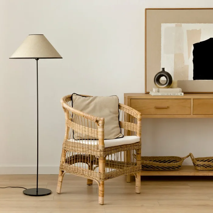 Lámpara de pie negra Kioto Negro – Kenay Home