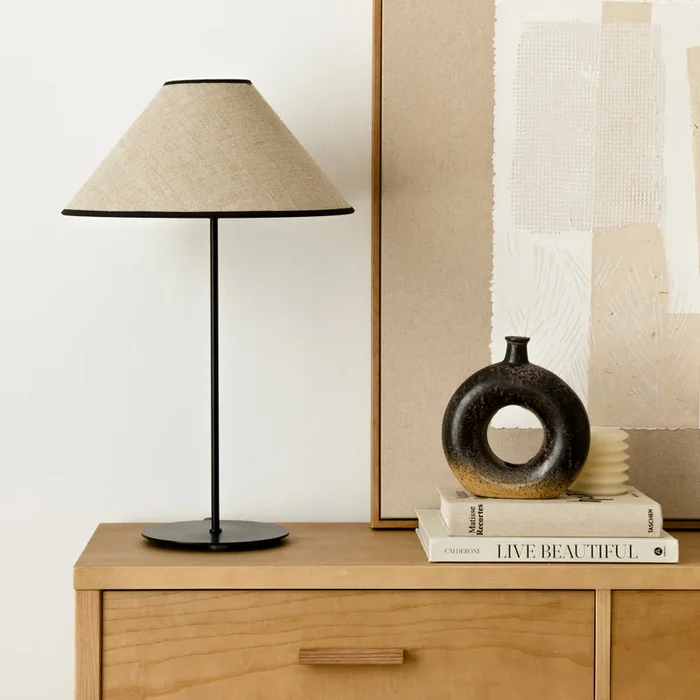 Lámpara de sobremesa negra Kioto Negro – Kenay Home