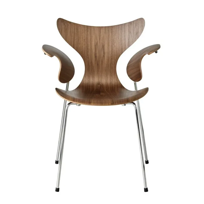 Lily armchair – Fritz Hansen