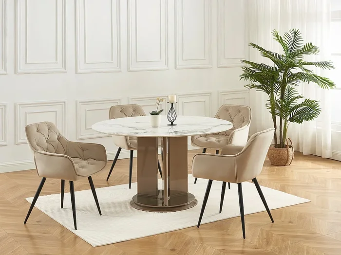 Lote de 6 sillas con reposabrazos de terciopelo y metal negro – Beige – MOBELIA de Pascal Morabito