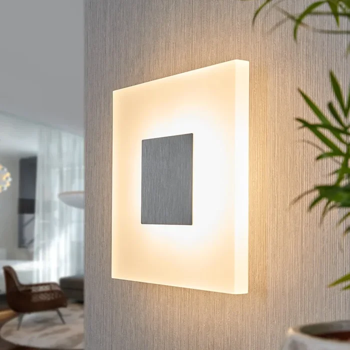 Lucande Aplique de pared LED Berlind, 26 cm, blanco, cristal, metal