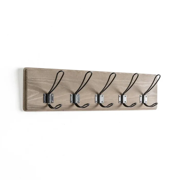 Perchero de pared Xica de madera gris, 5 ganchos metal negro