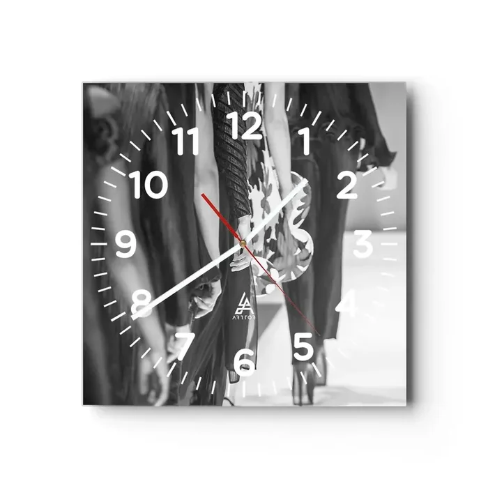 Reloj de pared – Reloj de vidrio – Un desfile con estilo – 30×30 cm
