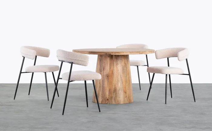 Set de Mesa Redonda de Madera Doran y 4 Sillas de Tela Bouclé Eloise Beige medio Mango Medio – The Masie