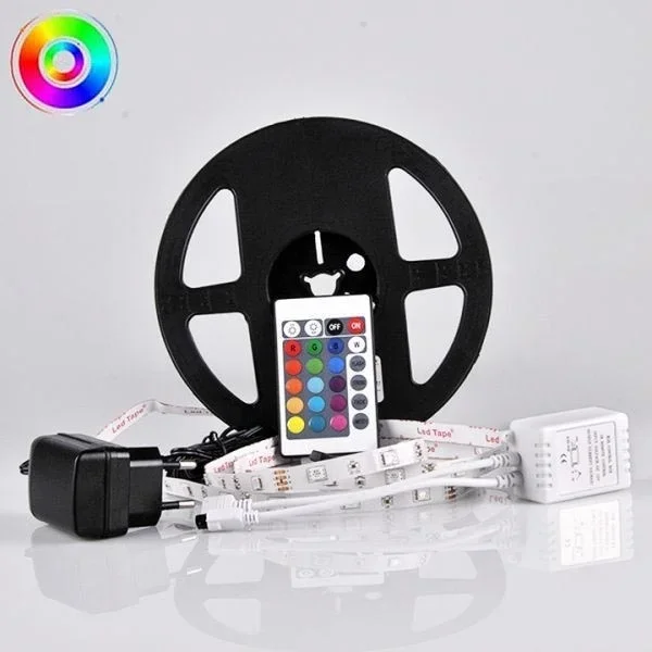 Tira LED RGB regulable 5m LED/18W/12V IP20 + mando a distancia